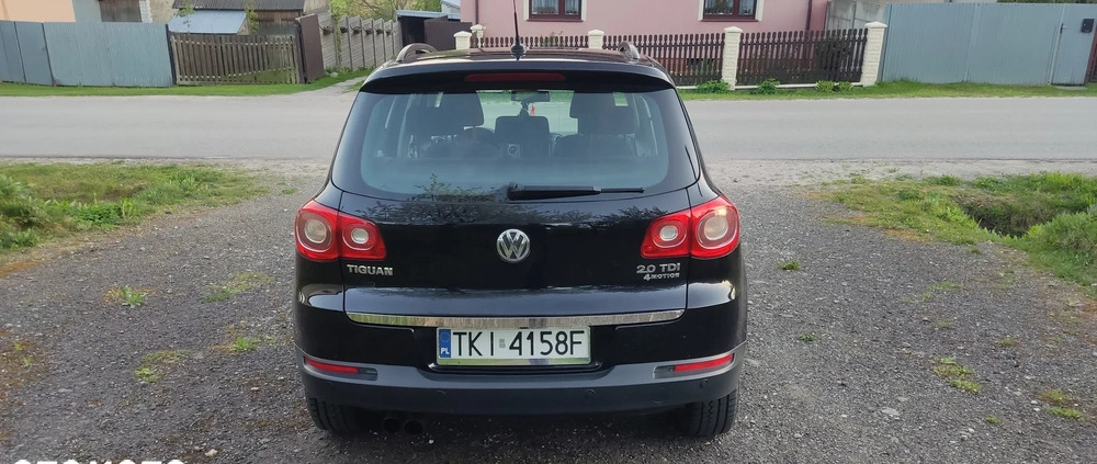 Volkswagen Tiguan cena 40900 przebieg: 222500, rok produkcji 2011 z Bodzentyn małe 211